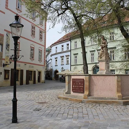 Lea - Old Town 民宿