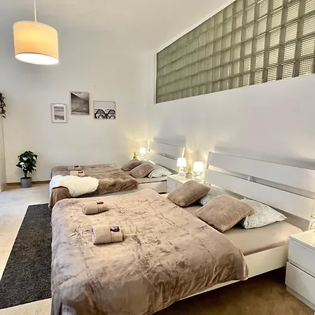 Lea - Old Town Ubytovanie v rodine *